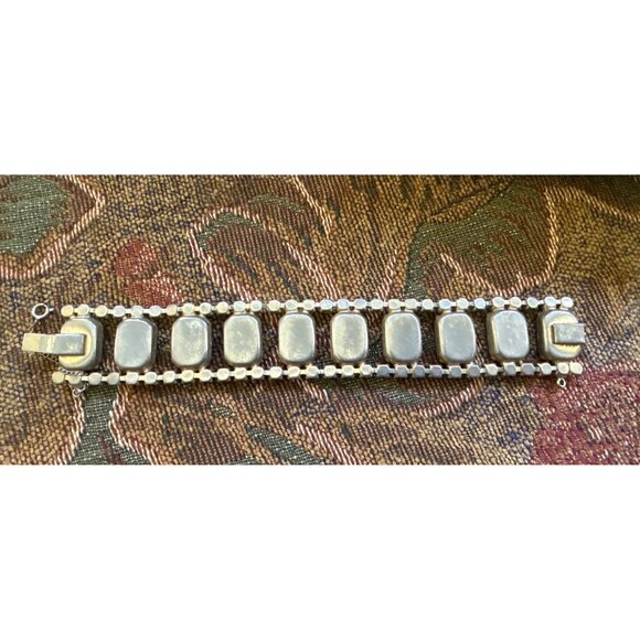 Vintage Purple Rhinestone Bracelet With Rectangular & Round Stones Gold-Tone - Picture 5 of 7